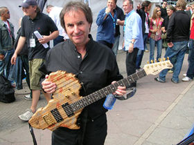 Chris de Burgh plans concerts in Iran